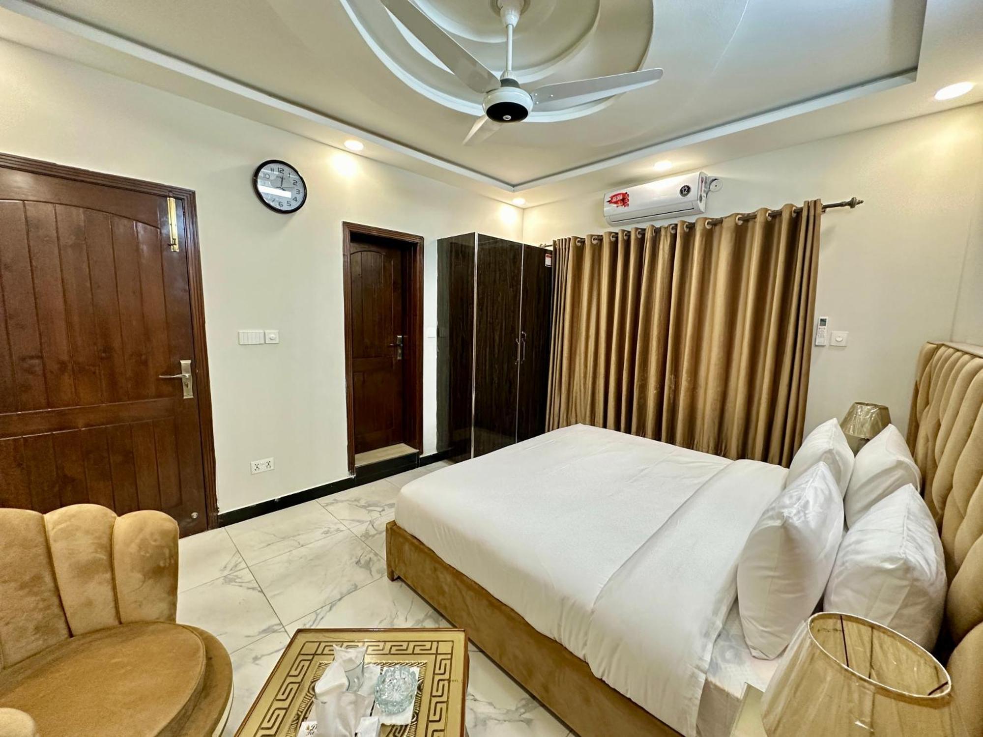 Dream Executive Guest House Исламабад Экстерьер фото