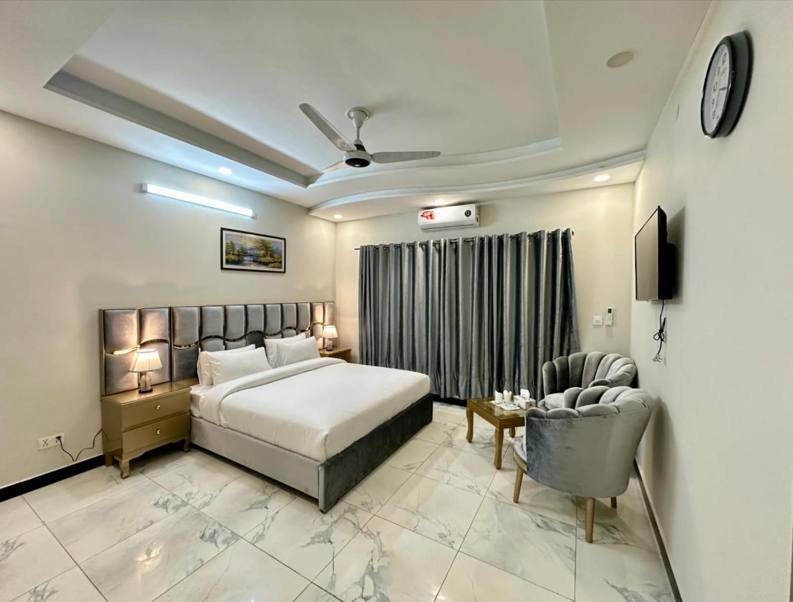 Dream Executive Guest House Исламабад Экстерьер фото